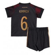 Tyskland Joshua Kimmich #6 Bortedraktsett Barn VM 2022 Kortermet (+ korte bukser)